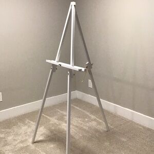 Elegant White Art Easel